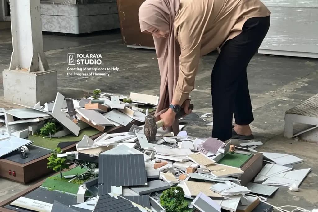 Jasa Penghancuran Maket Pola Raya